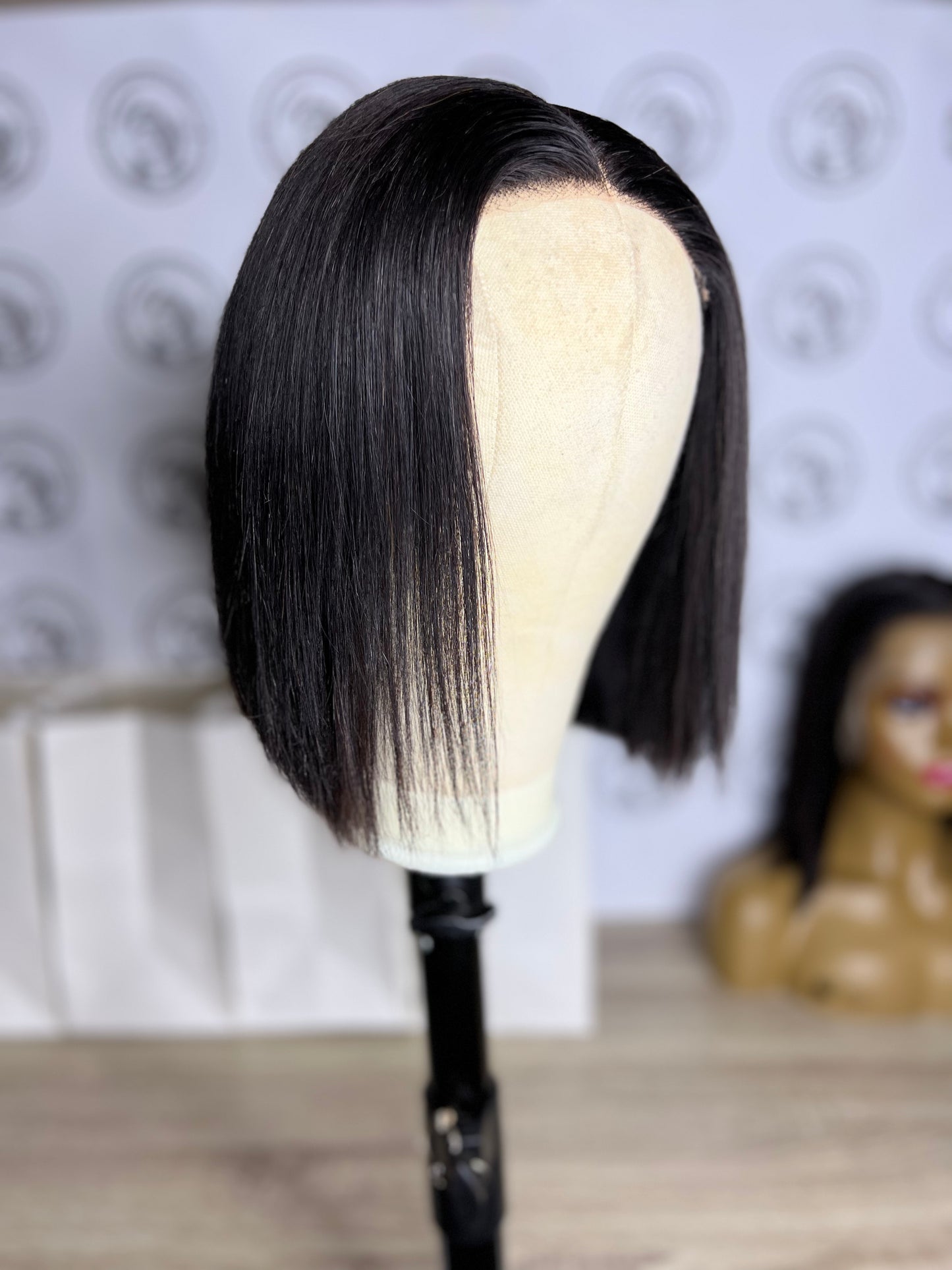 4X4 CLOSURE WIG
